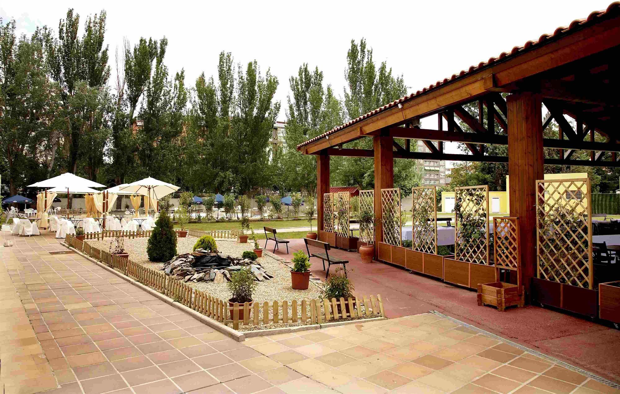 Hotel Rey Sancho Palencia Zewnętrze zdjęcie